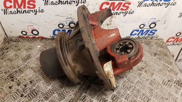 Massey Ferguson 8150, 8160 Front Axle Differential Housing Support 3429929m93 - Диференціал в категорії Трактори: фото 1 Massey Ferguson 8150, 8160 Front Axle Differential Housing Support 3429929m93 - Диференціал в категорії Трактори: фото 1
