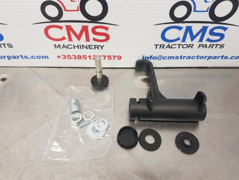 New Holland 40, T5000, Ts, Tsa, T5, T7, Ts Series Windows Latching Kit 47464541 - Скло та запчастини: фото 4 New Holland 40, T5000, Ts, Tsa, T5, T7, Ts Series Windows Latching Kit 47464541 - Скло та запчастини: фото 4