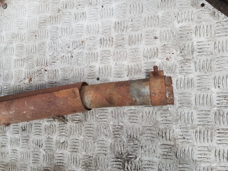 New Holland Case Extension Exhaust Pipe Assembly 87475398, 87475401, 84357191 - Вихлопна труба в категорії Трактори: фото 4 New Holland Case Extension Exhaust Pipe Assembly 87475398, 87475401, 84357191 - Вихлопна труба в категорії Трактори: фото 4