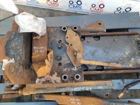 New Holland Case T6, Maxxum, Mxu, T6000, Tsa Ser T6.145 Pick Up Hitch 87482831 - Рама/ Шасі: фото 4 New Holland Case T6, Maxxum, Mxu, T6000, Tsa Ser T6.145 Pick Up Hitch 87482831 - Рама/ Шасі: фото 4
