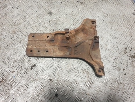 New Holland T5.100, T5.110, T5.120 Engine Mounting Bracket 47547805 - Подушка двигуна в категорії Трактори: фото 1 New Holland T5.100, T5.110, T5.120 Engine Mounting Bracket 47547805 - Подушка двигуна в категорії Трактори: фото 1