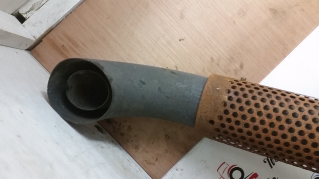 New Holland T5.100, T5.110, T5.120 Exhaust Pipe Assy 47939799 - Вихлопна труба в категорії Трактори: фото 3 New Holland T5.100, T5.110, T5.120 Exhaust Pipe Assy 47939799 - Вихлопна труба в категорії Трактори: фото 3
