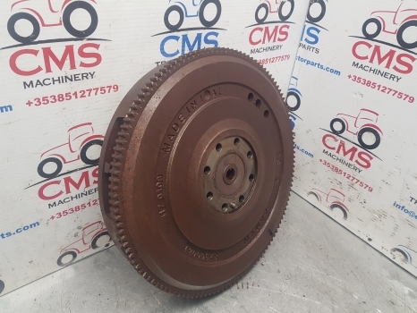 New Holland T6000, T7, T7000 T6070 Engine Flywheel Complete 87300081; 87300082 - Маховик в категорії Трактори: фото 5 New Holland T6000, T7, T7000 T6070 Engine Flywheel Complete 87300081; 87300082 - Маховик в категорії Трактори: фото 5