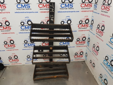 New Holland Tm, 60, Mxm, Fiat M Series, Foot Step Lhs 82009071, 82007892 - Підніжка в категорії Сільськогосподарська техніка: фото 1 New Holland Tm, 60, Mxm, Fiat M Series, Foot Step Lhs 82009071, 82007892 - Підніжка в категорії Сільськогосподарська техніка: фото 1