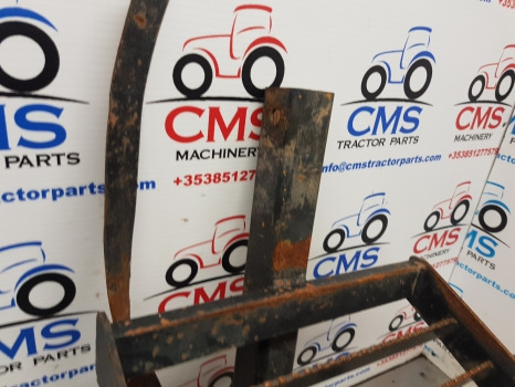 New Holland Tm, 60, Mxm, Fiat M Series, Foot Step Lhs 82009071, 82034455 - Підніжка в категорії Сільськогосподарська техніка: фото 5 New Holland Tm, 60, Mxm, Fiat M Series, Foot Step Lhs 82009071, 82034455 - Підніжка в категорії Сільськогосподарська техніка: фото 5