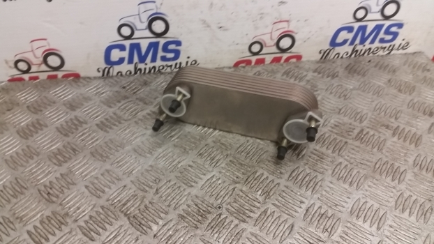 Perkins Perkins Engine Oil Cooler 2486a991 - Масляний радіатор в категорії Трактори: фото 4 Perkins Perkins Engine Oil Cooler 2486a991 - Масляний радіатор в категорії Трактори: фото 4