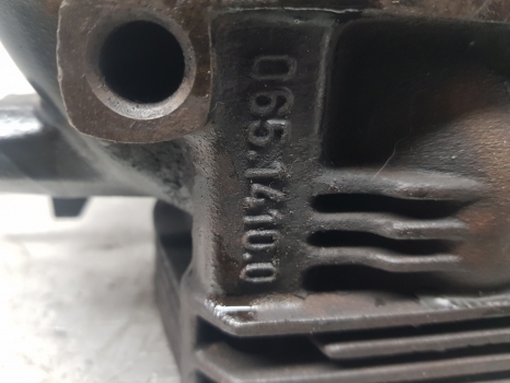 Same Explorer 70 Engine Head Complete 0.065.1410.3/10; 0.065.1410.3/20 - Головка блоку в категорії Трактори: фото 2 Same Explorer 70 Engine Head Complete 0.065.1410.3/10; 0.065.1410.3/20 - Головка блоку в категорії Трактори: фото 2