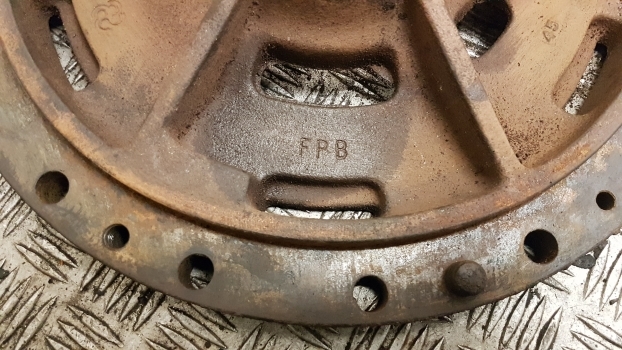 Same Rubin 120 Iron, Silver, Titan Rear Axle Flange 0.233.5431.0/30 - Задня вісь в категорії Трактори: фото 3 Same Rubin 120 Iron, Silver, Titan Rear Axle Flange 0.233.5431.0/30 - Задня вісь в категорії Трактори: фото 3