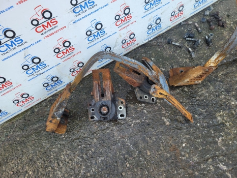 Valtra S374 Front Mudguard Bracket Kit 3909406m91, 3909405m91 - Крило: фото 3 Valtra S374 Front Mudguard Bracket Kit 3909406m91, 3909405m91 - Крило: фото 3