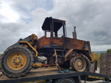 Volvo L50c Front, Rear Axle, Engine, Transmission, Loader, Frame Parts - Двигун: фото 2 Volvo L50c Front, Rear Axle, Engine, Transmission, Loader, Frame Parts - Двигун: фото 2