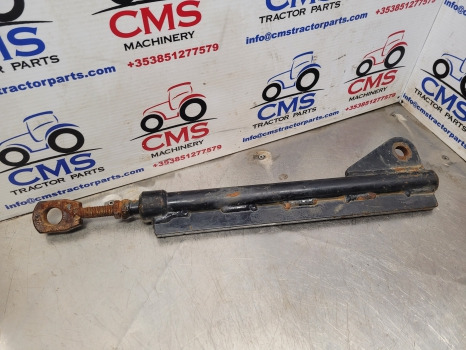 New Holland T6010 Delta, Ts100a, Case Mxu100 Pick Up Hitch Lift Rod 87309969 - Запчастини в категорії Трактори: фото 2 New Holland T6010 Delta, Ts100a, Case Mxu100 Pick Up Hitch Lift Rod 87309969 - Запчастини в категорії Трактори: фото 2