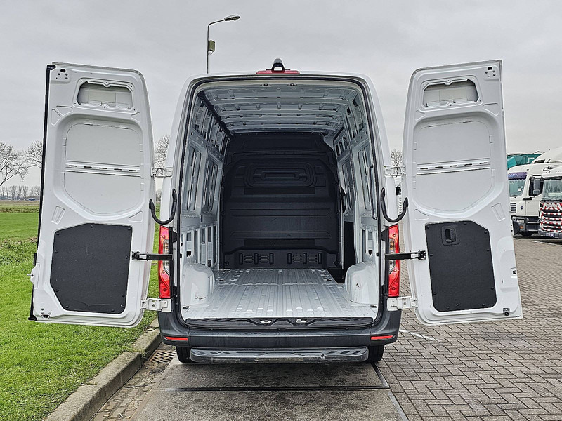 Легковий фургон Mercedes-Benz Sprinter 311 CDI 37 AUT. L2H2: фото 12 Легковий фургон Mercedes-Benz Sprinter 311 CDI 37 AUT. L2H2: фото 12