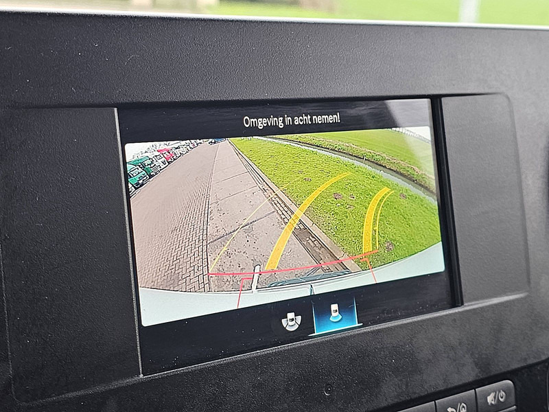 Легковий фургон Mercedes-Benz Sprinter 311 CDI 37 AUT. L2H2: фото 15 Легковий фургон Mercedes-Benz Sprinter 311 CDI 37 AUT. L2H2: фото 15