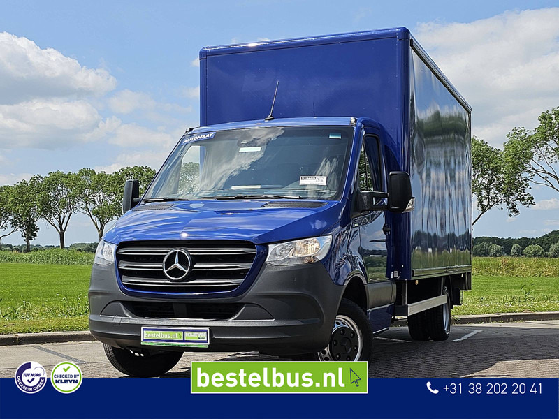 Mercedes-Benz Sprinter 516 Bakwagen Laadklep! - Фургон з закритим кузовом: фото 1 Mercedes-Benz Sprinter 516 Bakwagen Laadklep! - Фургон з закритим кузовом: фото 1