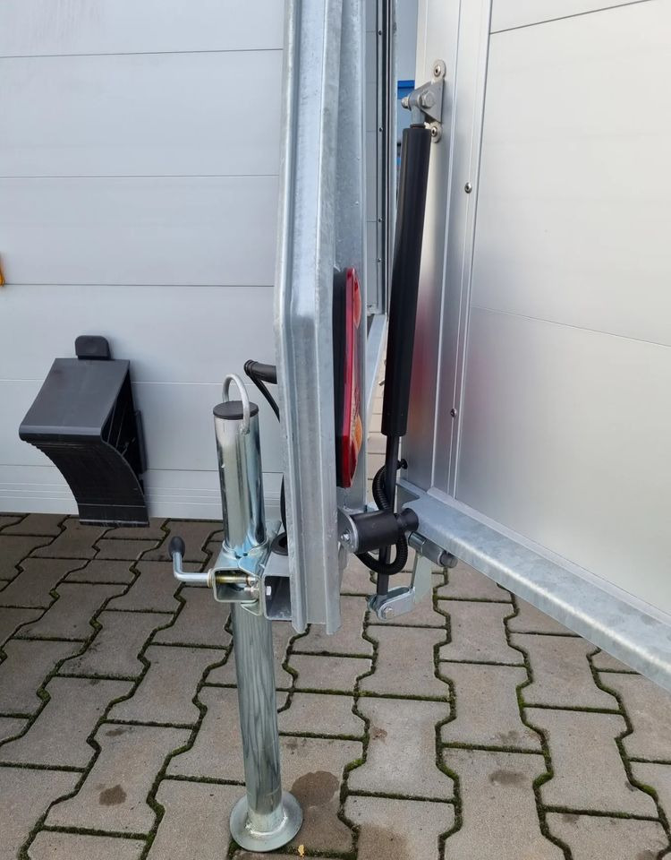 Новий Закритий кузов причіп DEBON C255 ALU | 1300 kg / 255 x 125 cm: фото 18 Новий Закритий кузов причіп DEBON C255 ALU | 1300 kg / 255 x 125 cm: фото 18