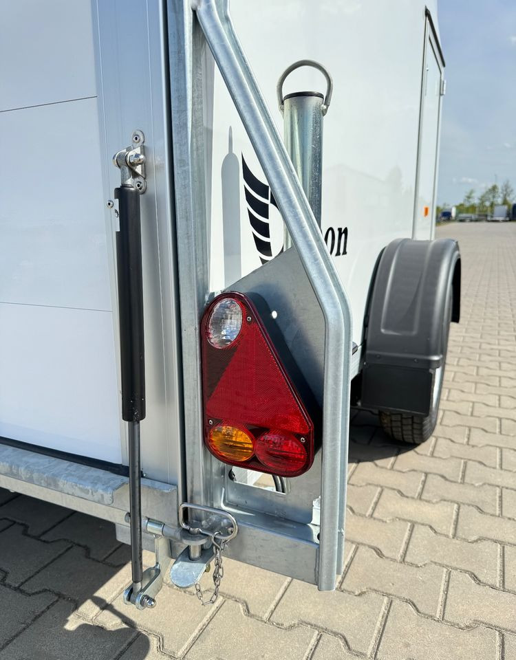 DEBON Debon Cargo 1300 + drzwi boczne | 300 x 150 x 170 cm / 750 - 1300 kg - Закритий кузов причіп: фото 5 DEBON Debon Cargo 1300 + drzwi boczne | 300 x 150 x 170 cm / 750 - 1300 kg - Закритий кузов причіп: фото 5