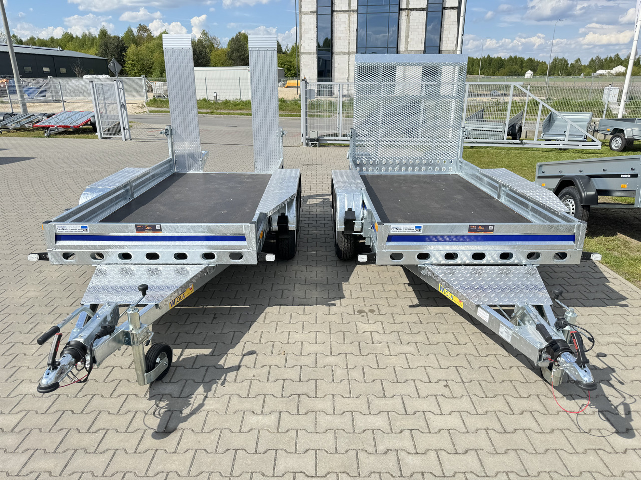 Wiola B2730 GVW 2700 kg machine transporter mini excavator 292x142 cm - Причіп для перевезення спецтехніки: фото 3 Wiola B2730 GVW 2700 kg machine transporter mini excavator 292x142 cm - Причіп для перевезення спецтехніки: фото 3