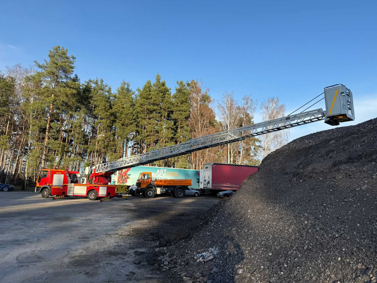 Drabina strażacka 30 m , IVECO Eurocargo Tector 130E24, Camiva EPAS 30 - Пожежна машина, Автовишка: фото 4 Drabina strażacka 30 m , IVECO Eurocargo Tector 130E24, Camiva EPAS 30 - Пожежна машина, Автовишка: фото 4