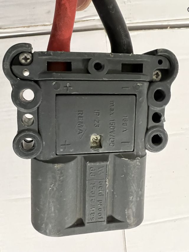 Hawker CC210X | Life Tech 24V49A sn. PBA106082 160A Rema battery connector Life Tech 24V49A sn. PBA106082 160A Rema battery connector - Аккумулятор в категорії Вантажно-розвантажувальна техніка: фото 5 Hawker CC210X | Life Tech 24V49A sn. PBA106082 160A Rema battery connector Life Tech 24V49A sn. PBA106082 160A Rema battery connector - Аккумулятор в категорії Вантажно-розвантажувальна техніка: фото 5