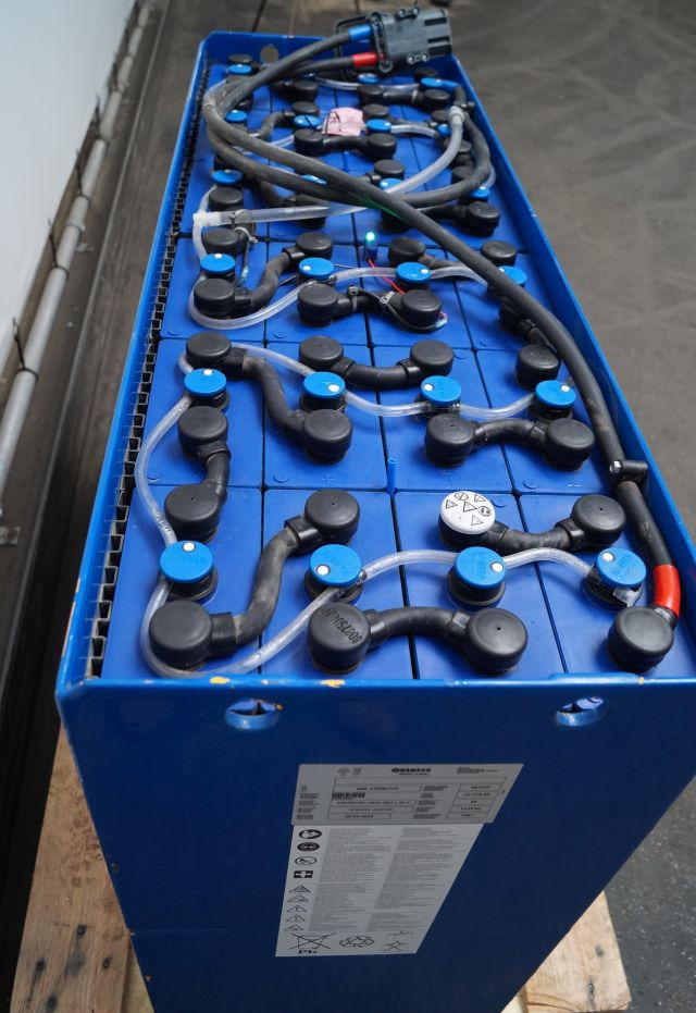 Hawker unknown | Battery 48V775Ah 48 5 PZMM775 Year 2023 weight 1132 kg sn. 8087 - Аккумулятор в категорії Вантажно-розвантажувальна техніка: фото 2 Hawker unknown | Battery 48V775Ah 48 5 PZMM775 Year 2023 weight 1132 kg sn. 8087 - Аккумулятор в категорії Вантажно-розвантажувальна техніка: фото 2