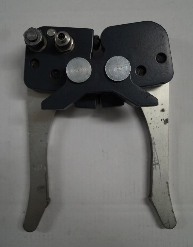 Jungheinrich 51193016 | Hydraulic Clamb from EKS308 year 2014 loading sensor 511 - Гідравліка в категорії Вантажно-розвантажувальна техніка: фото 1 Jungheinrich 51193016 | Hydraulic Clamb from EKS308 year 2014 loading sensor 511 - Гідравліка в категорії Вантажно-розвантажувальна техніка: фото 1