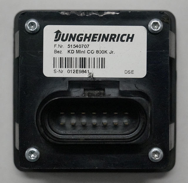 Jungheinrich 51540707 | Display KD mini Co 800K Jr. sn. 012E9841 - Приладова панель в категорії Вантажно-розвантажувальна техніка: фото 2 Jungheinrich 51540707 | Display KD mini Co 800K Jr. sn. 012E9841 - Приладова панель в категорії Вантажно-розвантажувальна техніка: фото 2