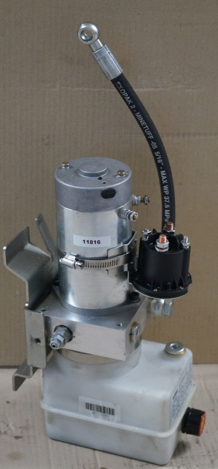 Jungheinrich 51773808 | Pump unit VIBO MD24120 24V 1,2Kw for EJE M13 Pump unit VIBO MD24120 24V 1,2Kw for EJE M13 - Гідронасос в категорії Вантажно-розвантажувальна техніка: фото 1 Jungheinrich 51773808 | Pump unit VIBO MD24120 24V 1,2Kw for EJE M13 Pump unit VIBO MD24120 24V 1,2Kw for EJE M13 - Гідронасос в категорії Вантажно-розвантажувальна техніка: фото 1