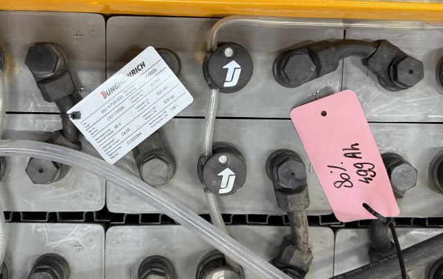 Jungheinrich unknown | 48 4PZS620 year 20/2020 sn. C81179598 dimensions 1220x355 - Аккумулятор в категорії Вантажно-розвантажувальна техніка: фото 3 Jungheinrich unknown | 48 4PZS620 year 20/2020 sn. C81179598 dimensions 1220x355 - Аккумулятор в категорії Вантажно-розвантажувальна техніка: фото 3