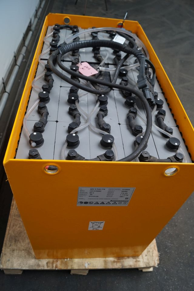Jungheinrich unknown | Battery 48V775Ah 48 5PZS775 Year 2022 weight 1119 kg sn. - Аккумулятор в категорії Вантажно-розвантажувальна техніка: фото 2 Jungheinrich unknown | Battery 48V775Ah 48 5PZS775 Year 2022 weight 1119 kg sn. - Аккумулятор в категорії Вантажно-розвантажувальна техніка: фото 2