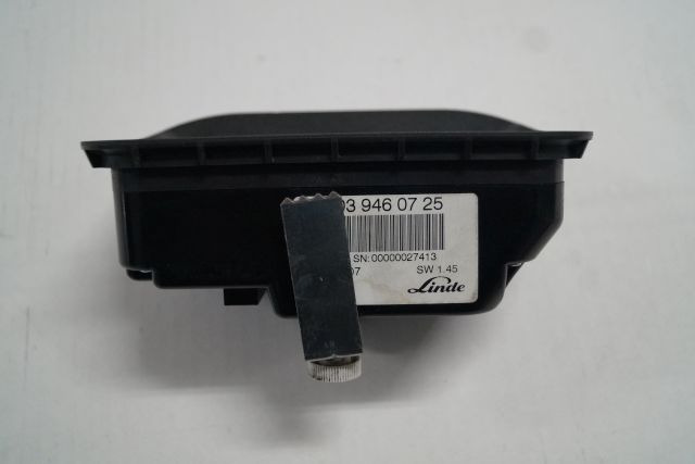 Linde 0039460725 | Display SW1.45 from t20sp year 2014 - Приладова панель в категорії Вантажно-розвантажувальна техніка: фото 2 Linde 0039460725 | Display SW1.45 from t20sp year 2014 - Приладова панель в категорії Вантажно-розвантажувальна техніка: фото 2
