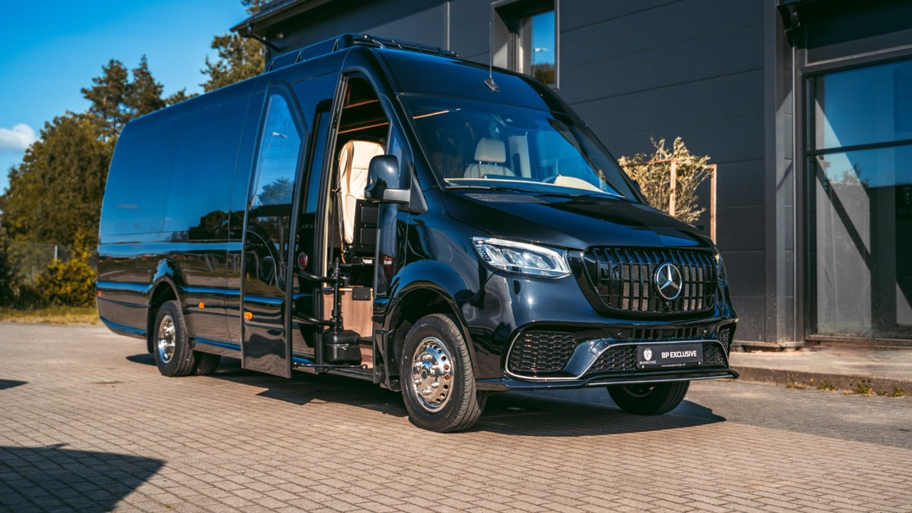 Mercedes-Benz Sprinter 519 Luxury Bus / 19+1+1 / Panorama XL - Мікроавтобус, Пасажирський фургон: фото 1 Mercedes-Benz Sprinter 519 Luxury Bus / 19+1+1 / Panorama XL - Мікроавтобус, Пасажирський фургон: фото 1