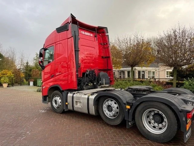Volvo FH - Вантажівка шасі: фото 4 Volvo FH - Вантажівка шасі: фото 4