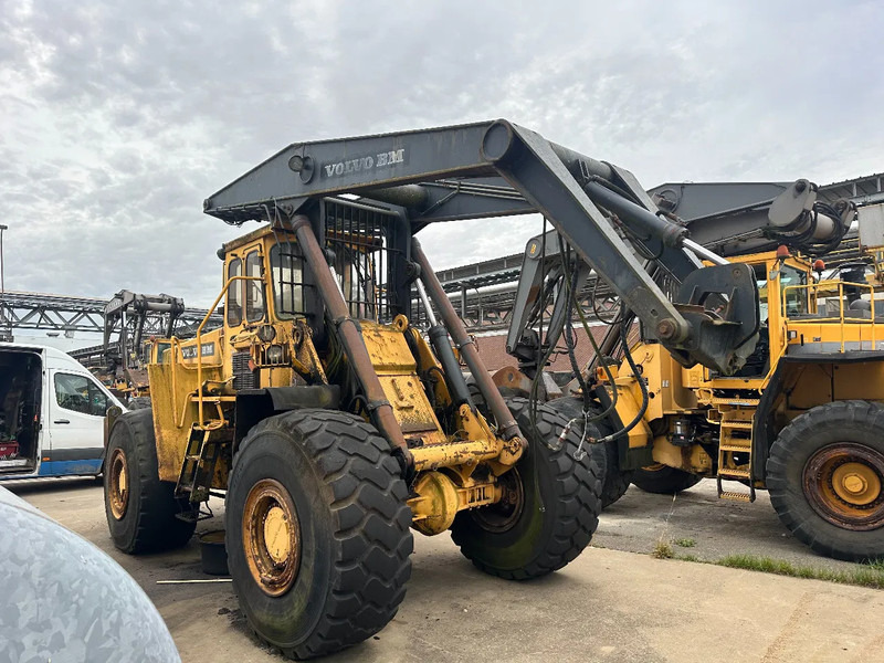 Volvo L160 High Lift - Лісовий причіп: фото 4 Volvo L160 High Lift - Лісовий причіп: фото 4