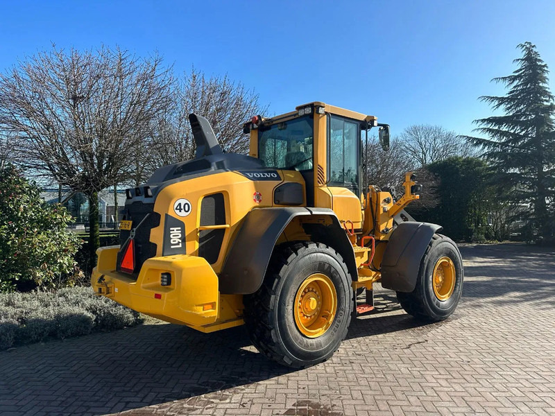 Volvo L90 H - Колісний навантажувач: фото 4 Volvo L90 H - Колісний навантажувач: фото 4