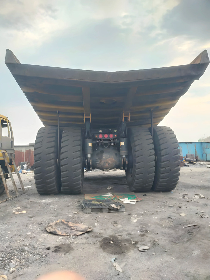 KOMATSU DUMP TRUCK HD785-7 - Гірничодобувна техніка: фото 5 KOMATSU DUMP TRUCK HD785-7 - Гірничодобувна техніка: фото 5