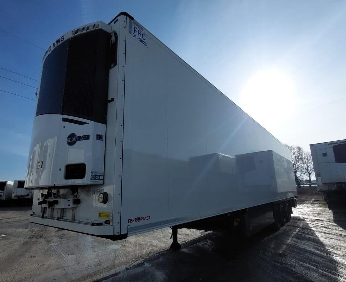 Schmitz Cargobull SKO FP 45 ThermoKing SLXi 300 - Рефрижератор напівпричіп: фото 1 Schmitz Cargobull SKO FP 45 ThermoKing SLXi 300 - Рефрижератор напівпричіп: фото 1