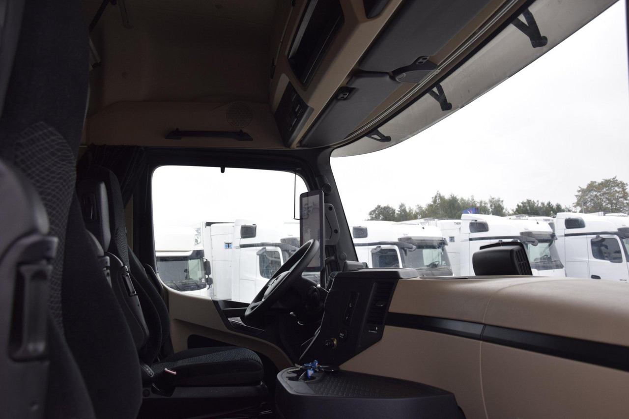 Тягач Mercedes-Benz Actros 5 1845 BigSpace: фото 15