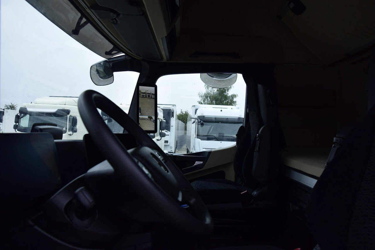 Тягач Mercedes-Benz Actros 5 1845 BigSpace: фото 9