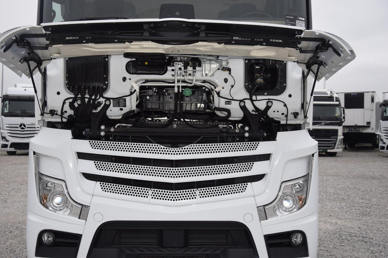 Тягач Mercedes-Benz Actros 5 1845 BigSpace: фото 16