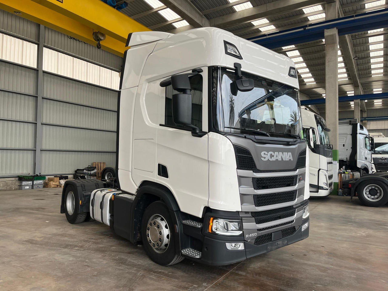 Scania R450 CR20H Retarder - Тягач: фото 3 Scania R450 CR20H Retarder - Тягач: фото 3
