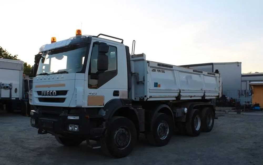 Iveco Trakker 450 | Meiller Trójstronny Wywrot | 8x4 | Euro 5| Retarder | Bordmatic | Klimatyzacja - Самоскид вантажівка: фото 1 Iveco Trakker 450 | Meiller Trójstronny Wywrot | 8x4 | Euro 5| Retarder | Bordmatic | Klimatyzacja - Самоскид вантажівка: фото 1