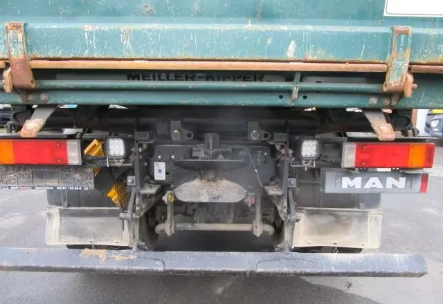 MAN TGS 18.360 4x4 BB – Meiller 3-stronna wywrotka | Euro 5 | 216 tys. km - Самоскид вантажівка: фото 5 MAN TGS 18.360 4x4 BB – Meiller 3-stronna wywrotka | Euro 5 | 216 tys. km - Самоскид вантажівка: фото 5