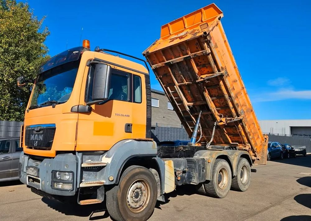 MAN TGS 26.480 6x4 WYWROTKA 3-STRONNA | AUTOMAT | EURO 5 | PRZEBIEG 310 000km! - Самоскид вантажівка: фото 3 MAN TGS 26.480 6x4 WYWROTKA 3-STRONNA | AUTOMAT | EURO 5 | PRZEBIEG 310 000km! - Самоскид вантажівка: фото 3