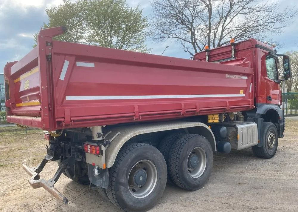 Mercedes-Benz Arocs 2645 K 6x4 | Meiller Bordmatik | Wywrotka trójstronna|449 KM | Euro 6 | - Самоскид вантажівка: фото 3 Mercedes-Benz Arocs 2645 K 6x4 | Meiller Bordmatik | Wywrotka trójstronna|449 KM | Euro 6 | - Самоскид вантажівка: фото 3