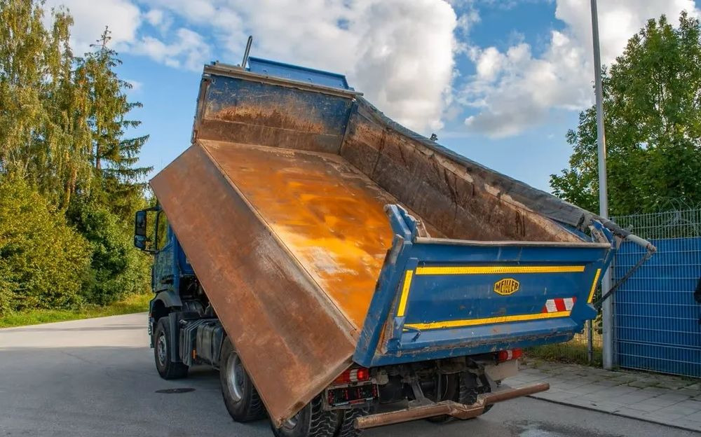 Mercedes-Benz Arocs 2652 6x4 – Wywrotka trójstronna Meiller z Bordmatik (Euro 6) - Самоскид вантажівка: фото 5 Mercedes-Benz Arocs 2652 6x4 – Wywrotka trójstronna Meiller z Bordmatik (Euro 6) - Самоскид вантажівка: фото 5