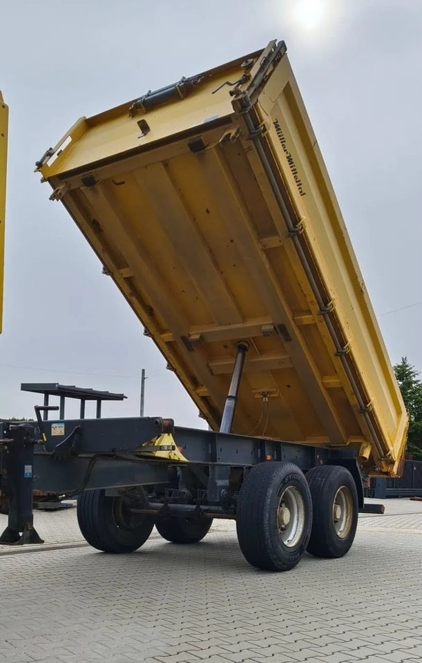 Miller Tandem R180 | Wywrotka 3-stronna | Pneumatyczne zawieszenie | Bordmatik | 2013 | Oś podnoszona - Самоскид причіп: фото 4 Miller Tandem R180 | Wywrotka 3-stronna | Pneumatyczne zawieszenie | Bordmatik | 2013 | Oś podnoszona - Самоскид причіп: фото 4