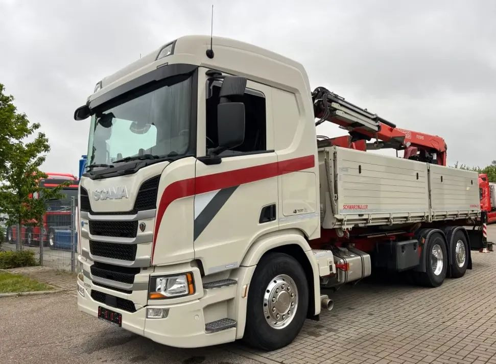 Scania R500 Baustoff / 2-stronna wywrotka Schwarzmüller /HDS Fassi F215 / Euro 6 / Napęd na tylną oś - Самоскид вантажівка, Вантажівка з маніпулятором: фото 2 Scania R500 Baustoff / 2-stronna wywrotka Schwarzmüller /HDS Fassi F215 / Euro 6 / Napęd na tylną oś - Самоскид вантажівка, Вантажівка з маніпулятором: фото 2