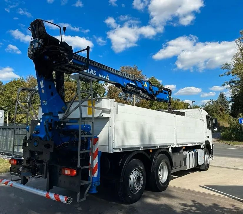 Volvo FM420 6x2 z zabudową budowlaną  / oś podnoszona i skrętna / HDS Atlas / Euro 6 / 238 000 km - Бортова вантажівка/ Платформа, Вантажівка з маніпулятором: фото 4 Volvo FM420 6x2 z zabudową budowlaną  / oś podnoszona i skrętna / HDS Atlas / Euro 6 / 238 000 km - Бортова вантажівка/ Платформа, Вантажівка з маніпулятором: фото 4