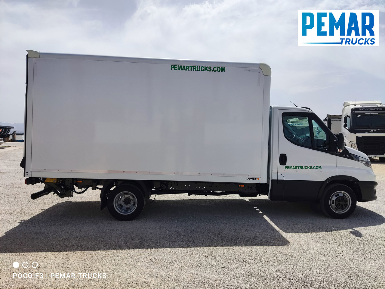 IVECO DAILY 35C16 CAJA CERRADA DOBLE RUEDA - Суцільнометалевий фургон: фото 4 IVECO DAILY 35C16 CAJA CERRADA DOBLE RUEDA - Суцільнометалевий фургон: фото 4