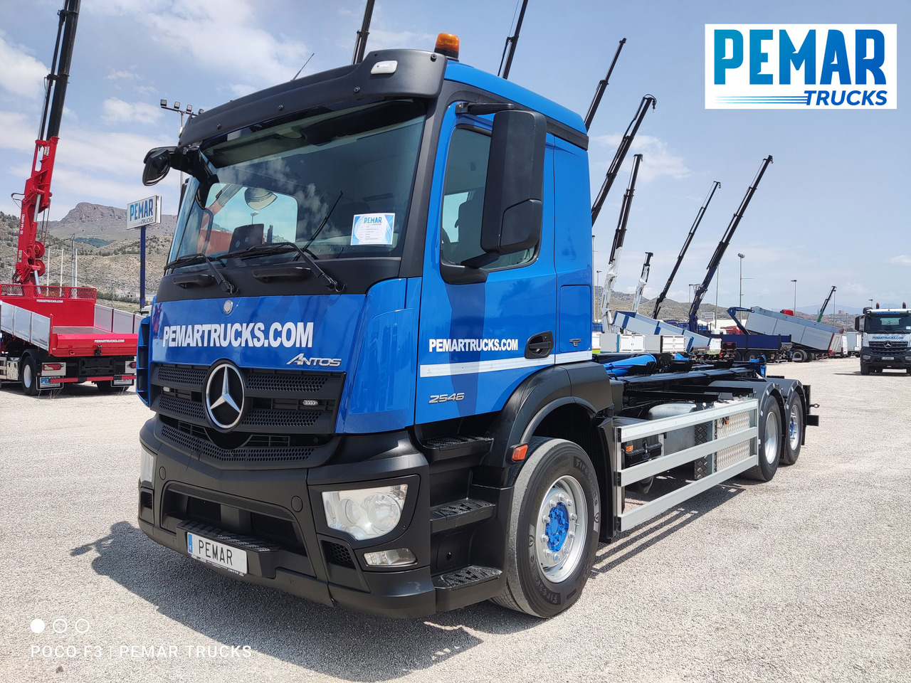 MERCEDES-BENZ ANTOS 2546 6X2 MULTILIFT - Контейнеровоз/ Змінний кузов вантажівка: фото 2 MERCEDES-BENZ ANTOS 2546 6X2 MULTILIFT - Контейнеровоз/ Змінний кузов вантажівка: фото 2